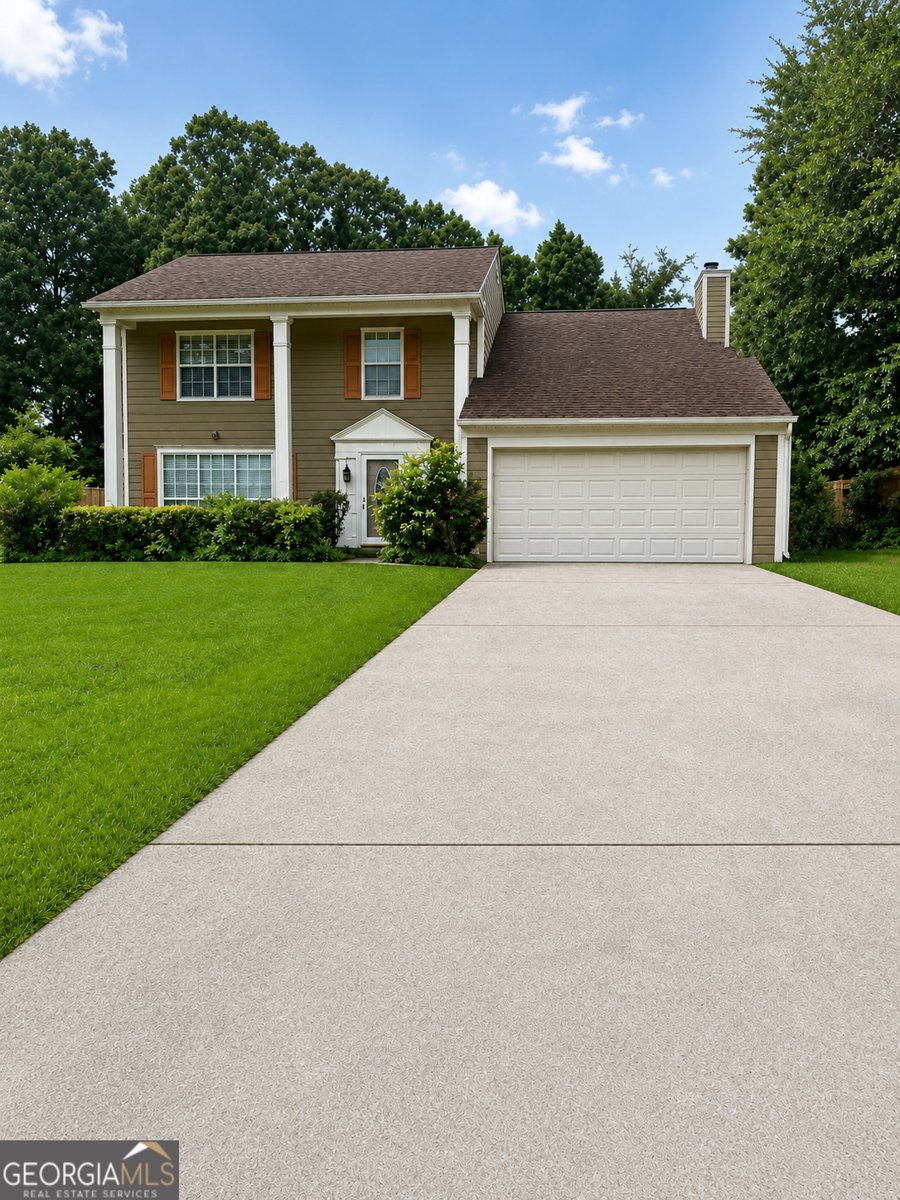 124 Heathrow Drive Riverdale - main photo