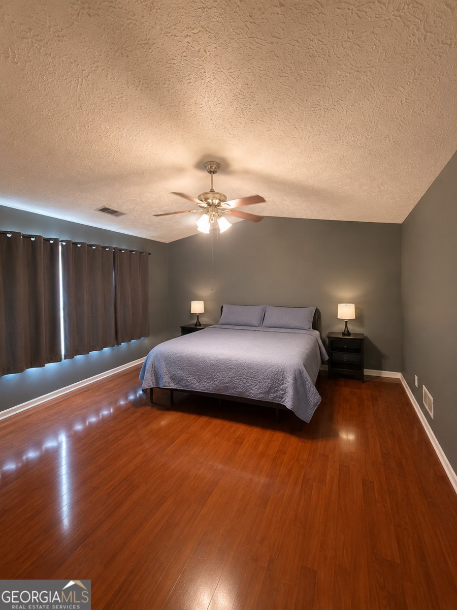124 Heathrow Drive Riverdale - Photo 10