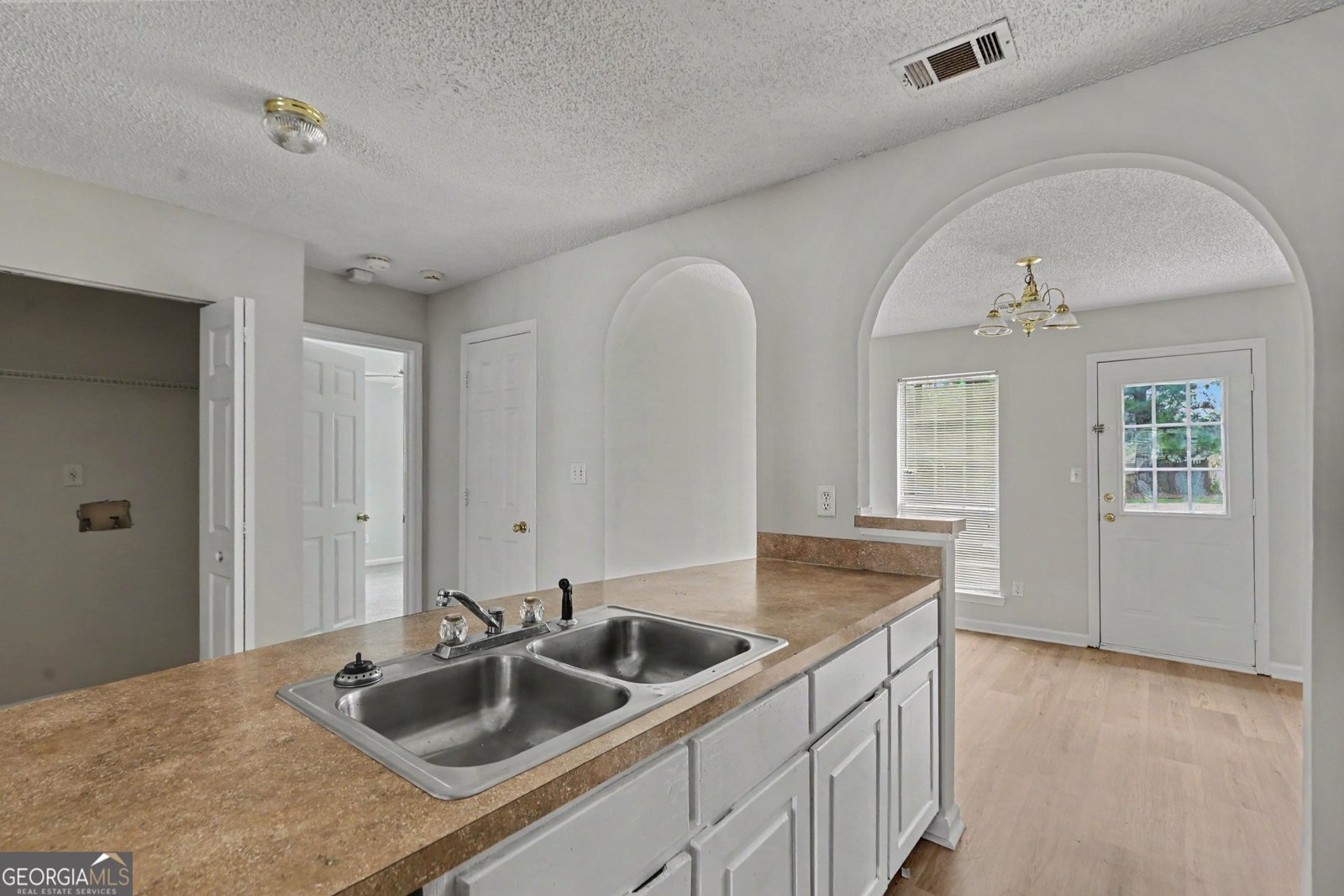 9009 Highland Pass Fairburn - Photo 13