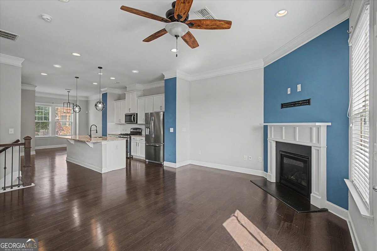 4469 Dunblane Avenue Sugar Hill - Photo 13