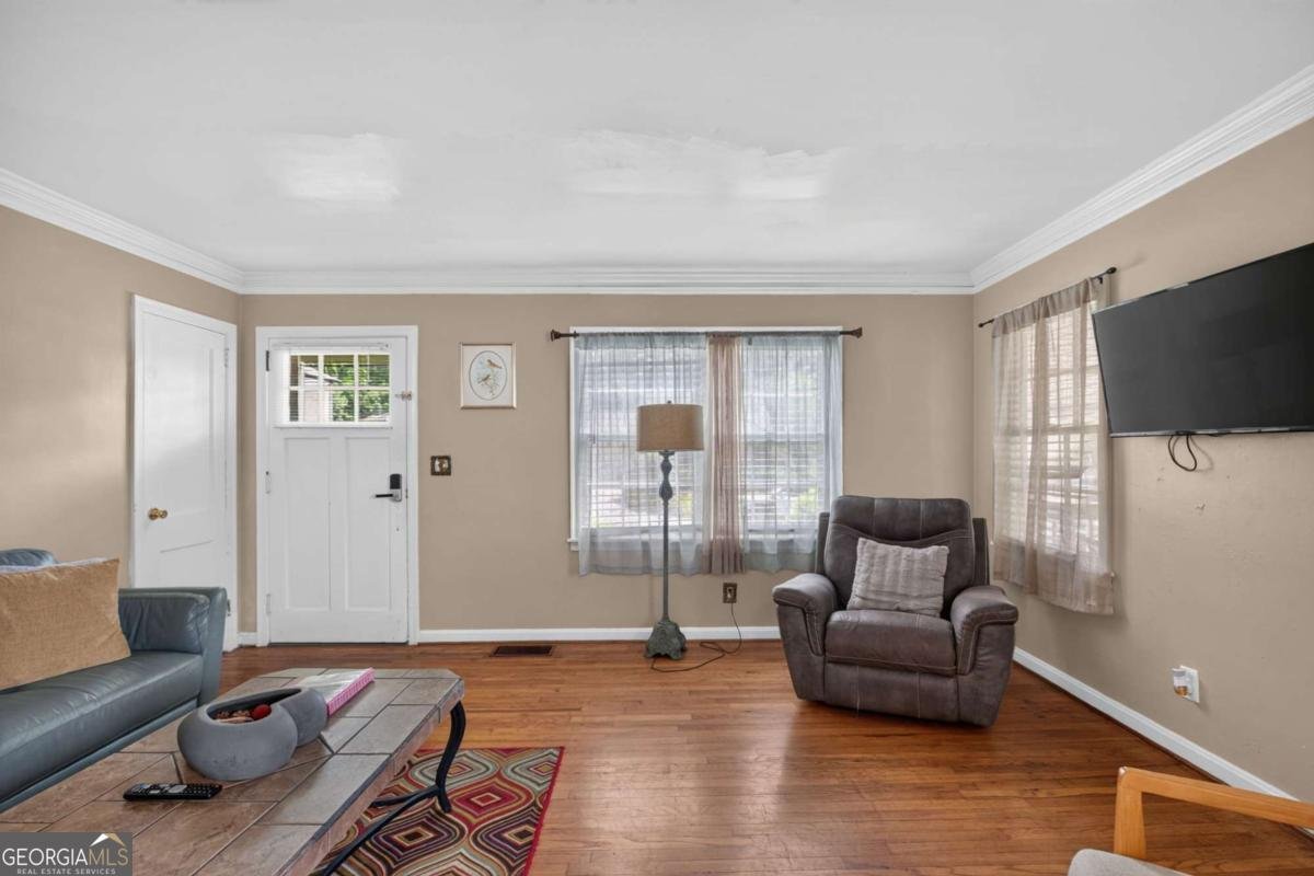 2727 Humphries Street East Point - Photo 7