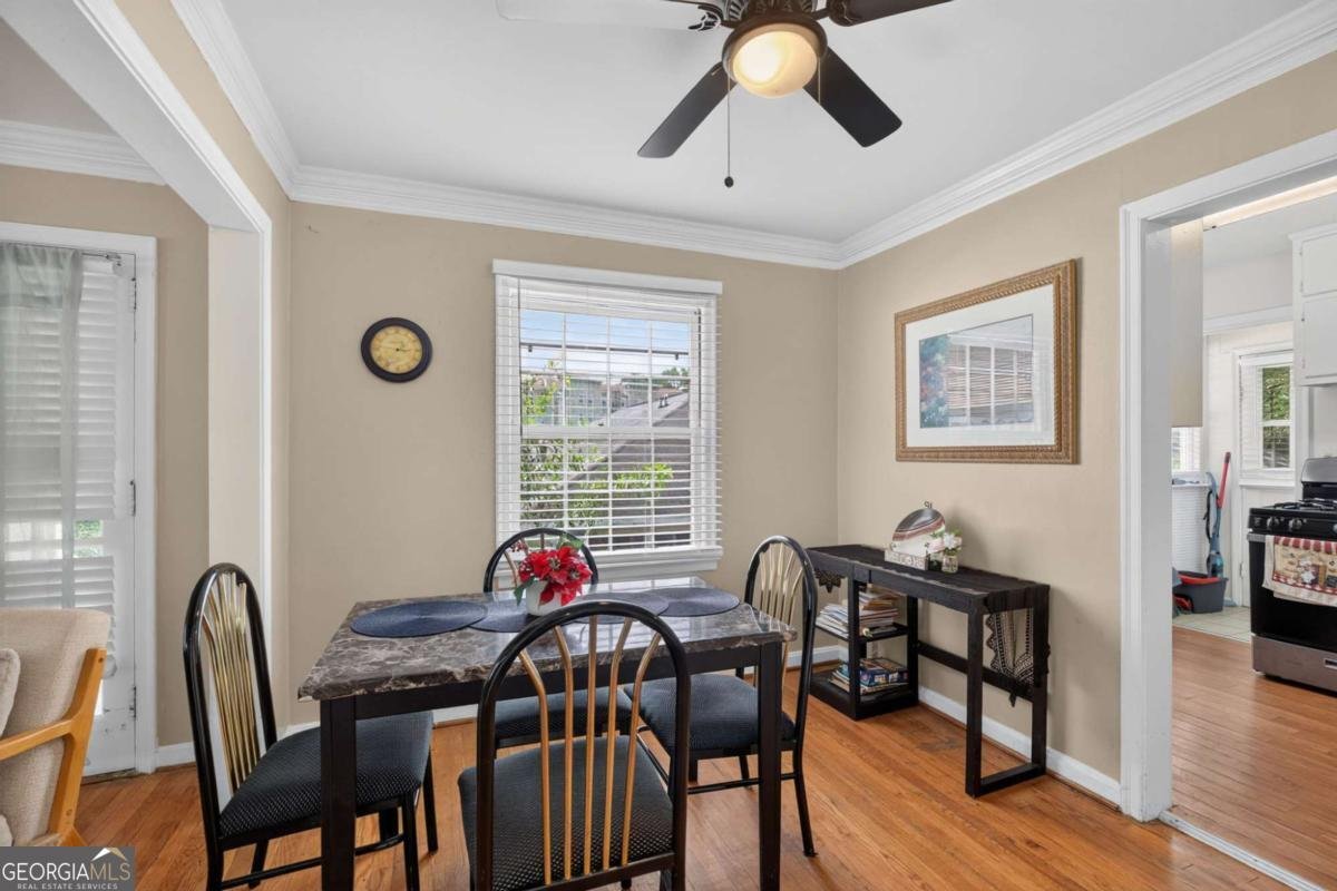 2727 Humphries Street East Point - Photo 9