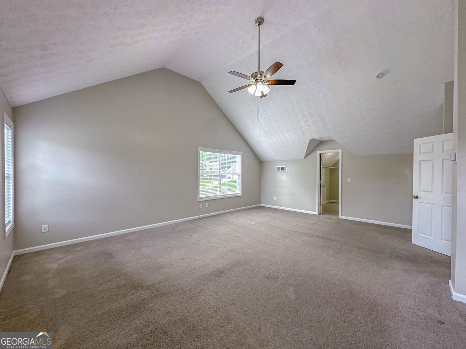 1070 Big Haynes Drive Grayson - Photo 13