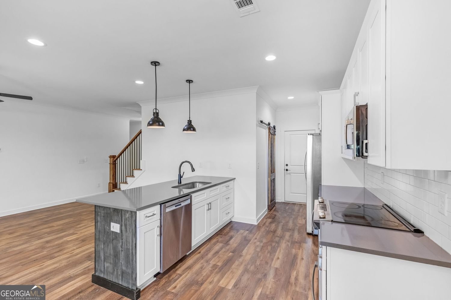 5466 Whitehall Road lula - Photo 13