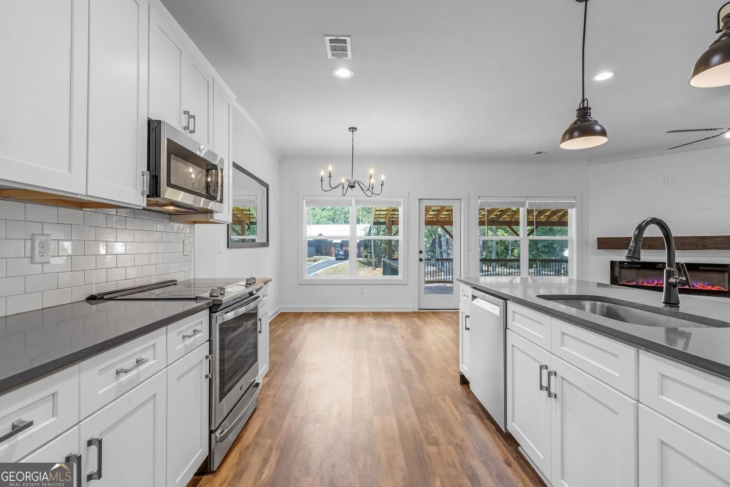5466 Whitehall Road lula - Photo 16