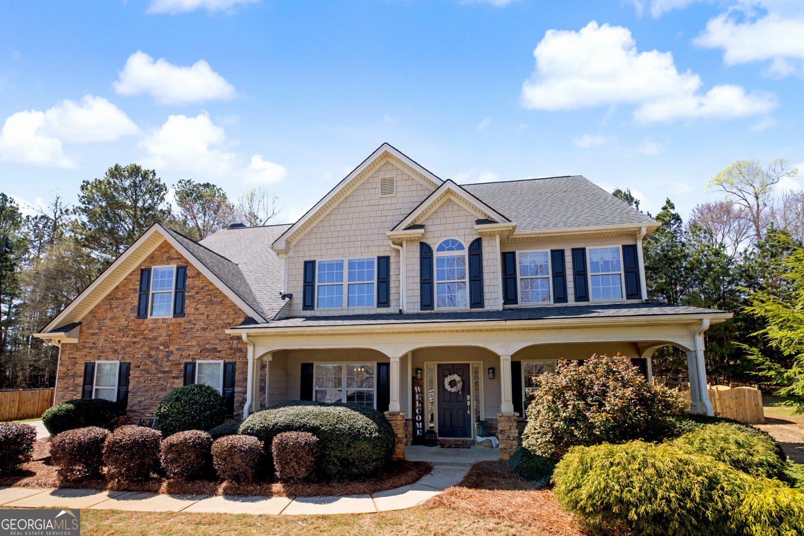414 Long Shore Way Newnan - main photo
