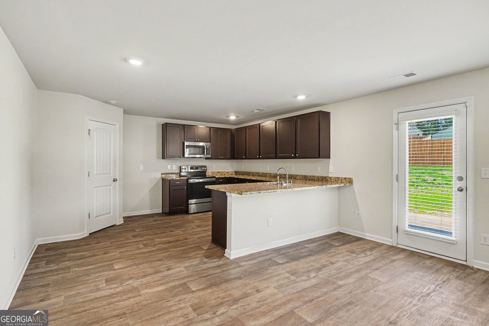 1367 Midnight Ride Court Hampton - Photo 6