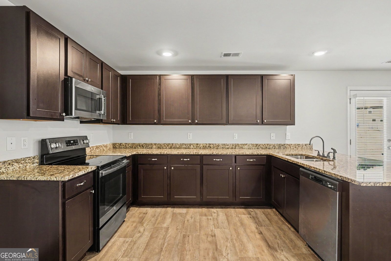1367 Midnight Ride Court Hampton - Photo 7