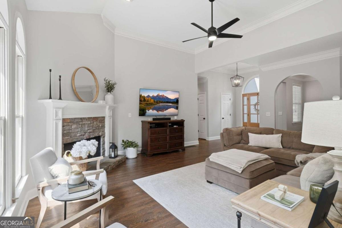3075 Saint Gallen Court Cumming - Photo 8