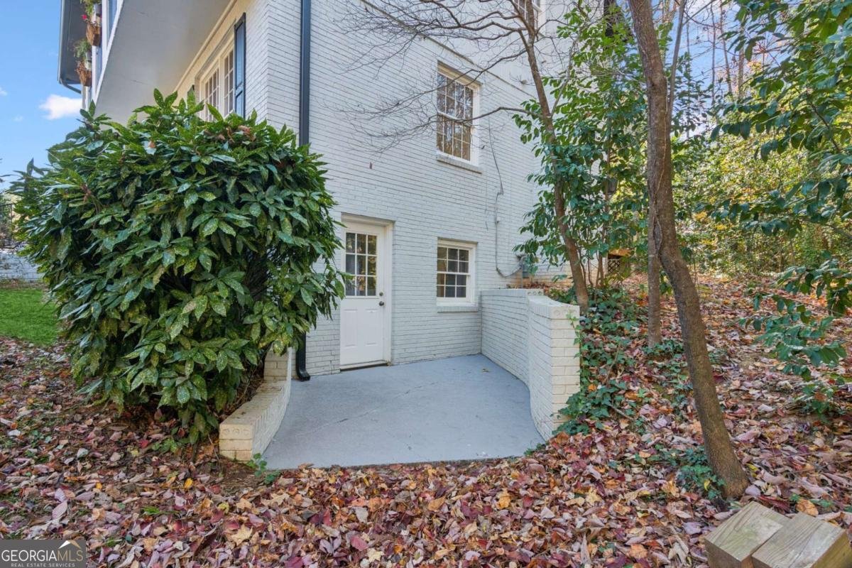 4894 Macbain Lane Dunwoody - Photo 38