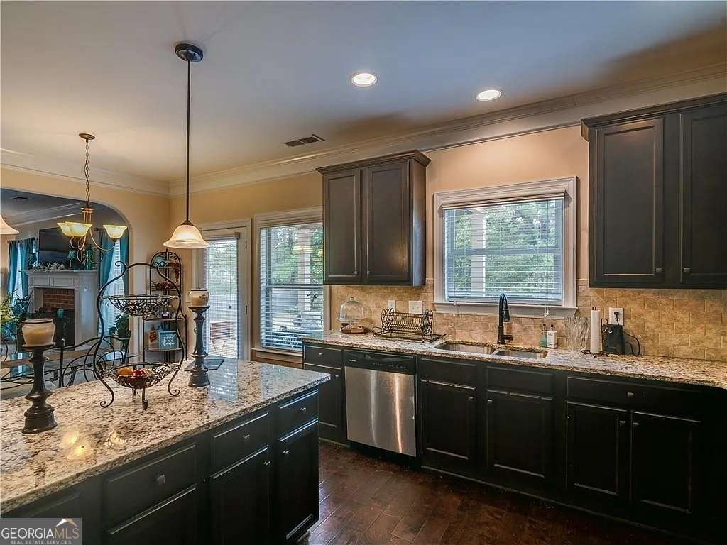 1132 Carillon Drive Conyers - Photo 12