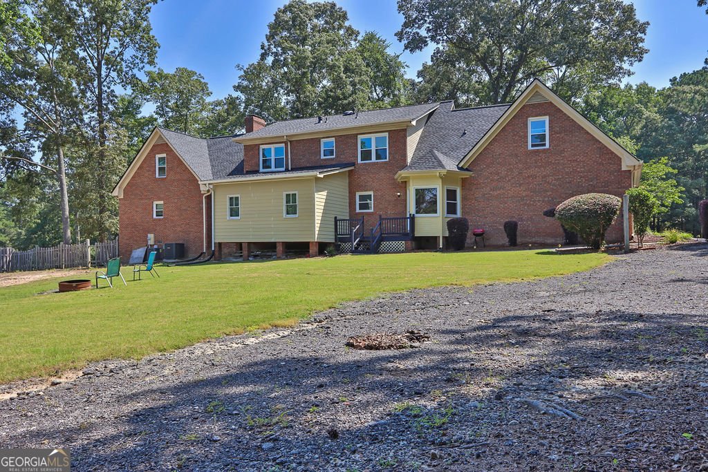 3765 Cannonwolde Drive Snellville - main photo