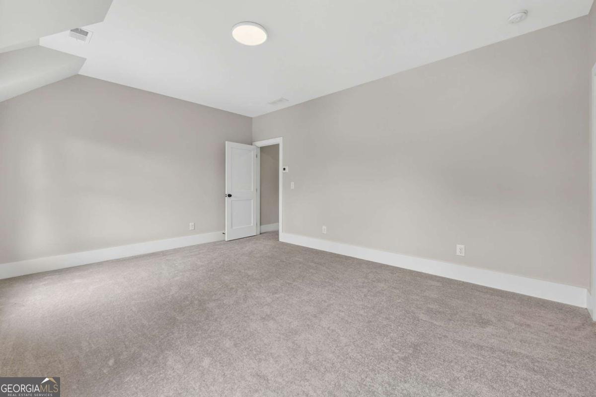 7620 Breeze Bay Road Cumming - Photo 32