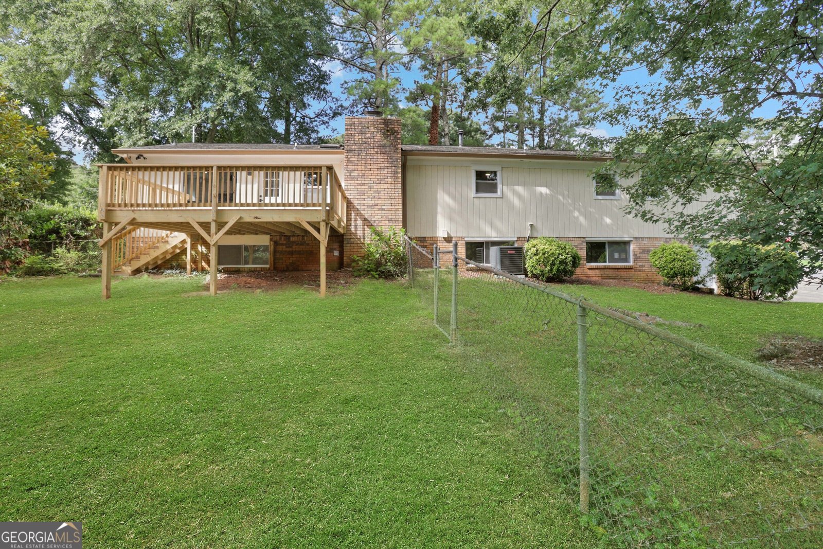 3341 Camelot Drive Marietta - Photo 9