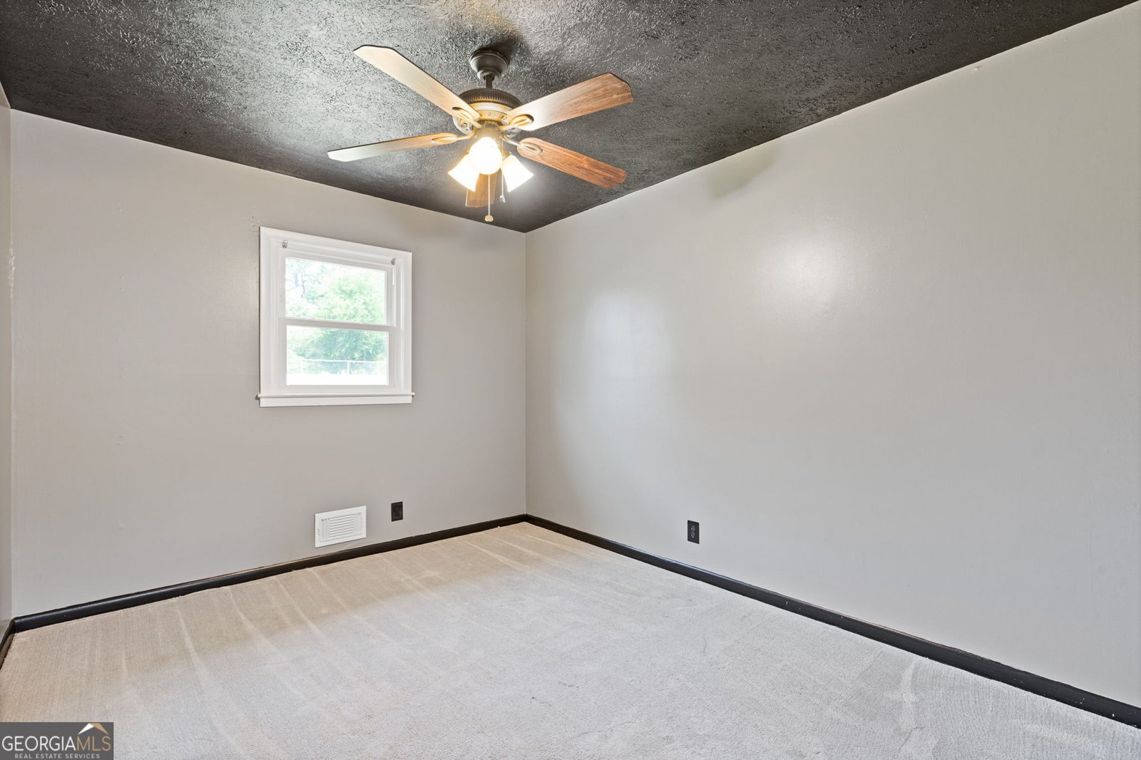 2140 Rockdale Drive Conyers - Photo 13