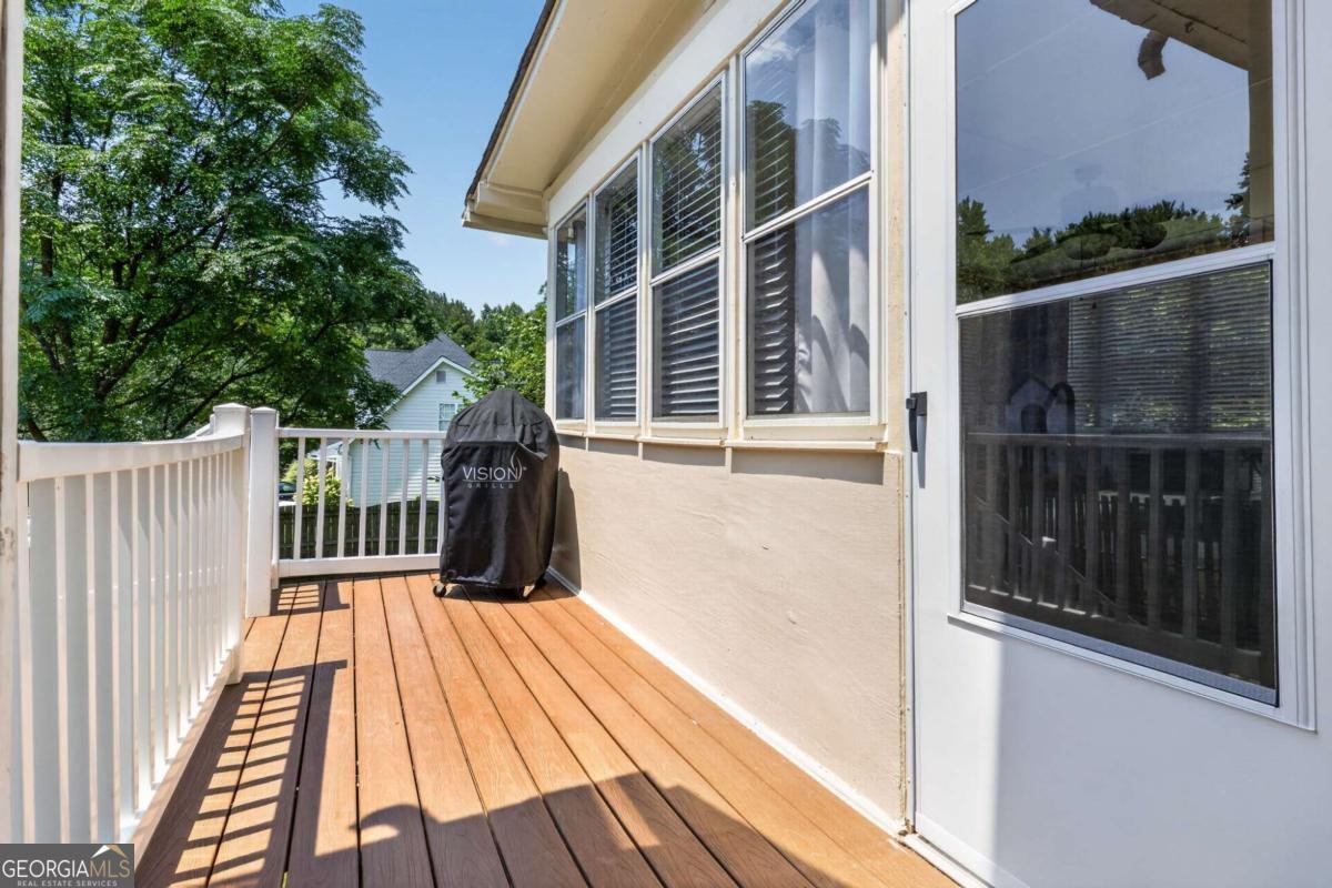 3607 Tree View Drive Snellville - Photo 30