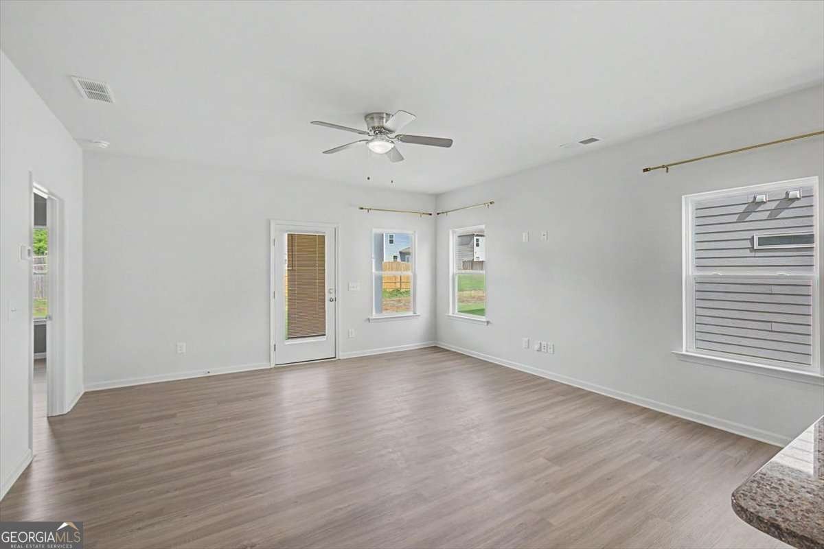 514 Denton Drive Adairsville - Photo 7