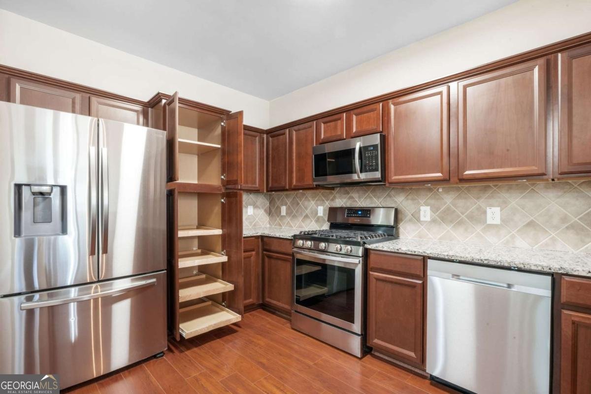 4805 Village Way Smyrna - Photo 12