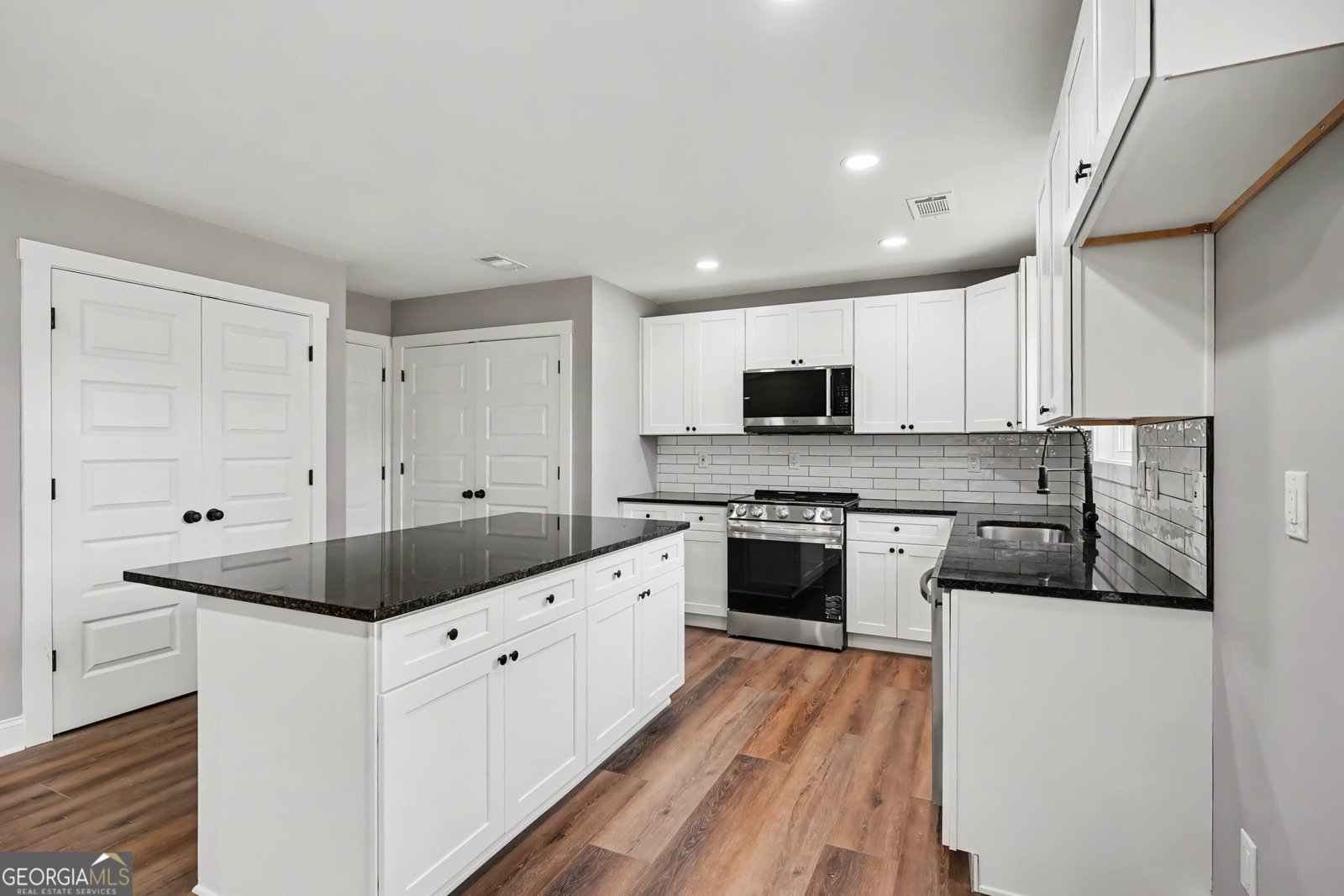 520 Vineyard Road Griffin - Photo 10