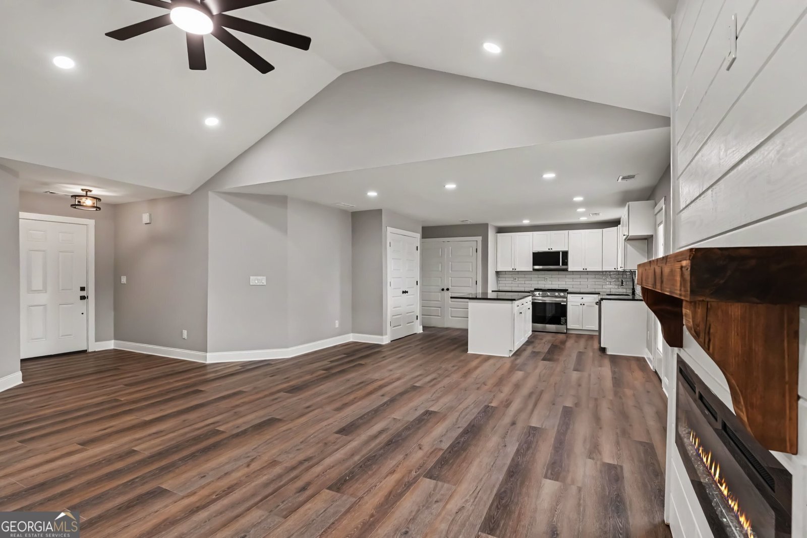 520 Vineyard Road Griffin - Photo 8
