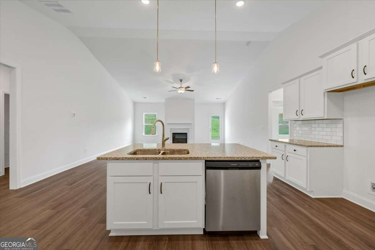305 Angela Avenue Bowdon - Photo 21