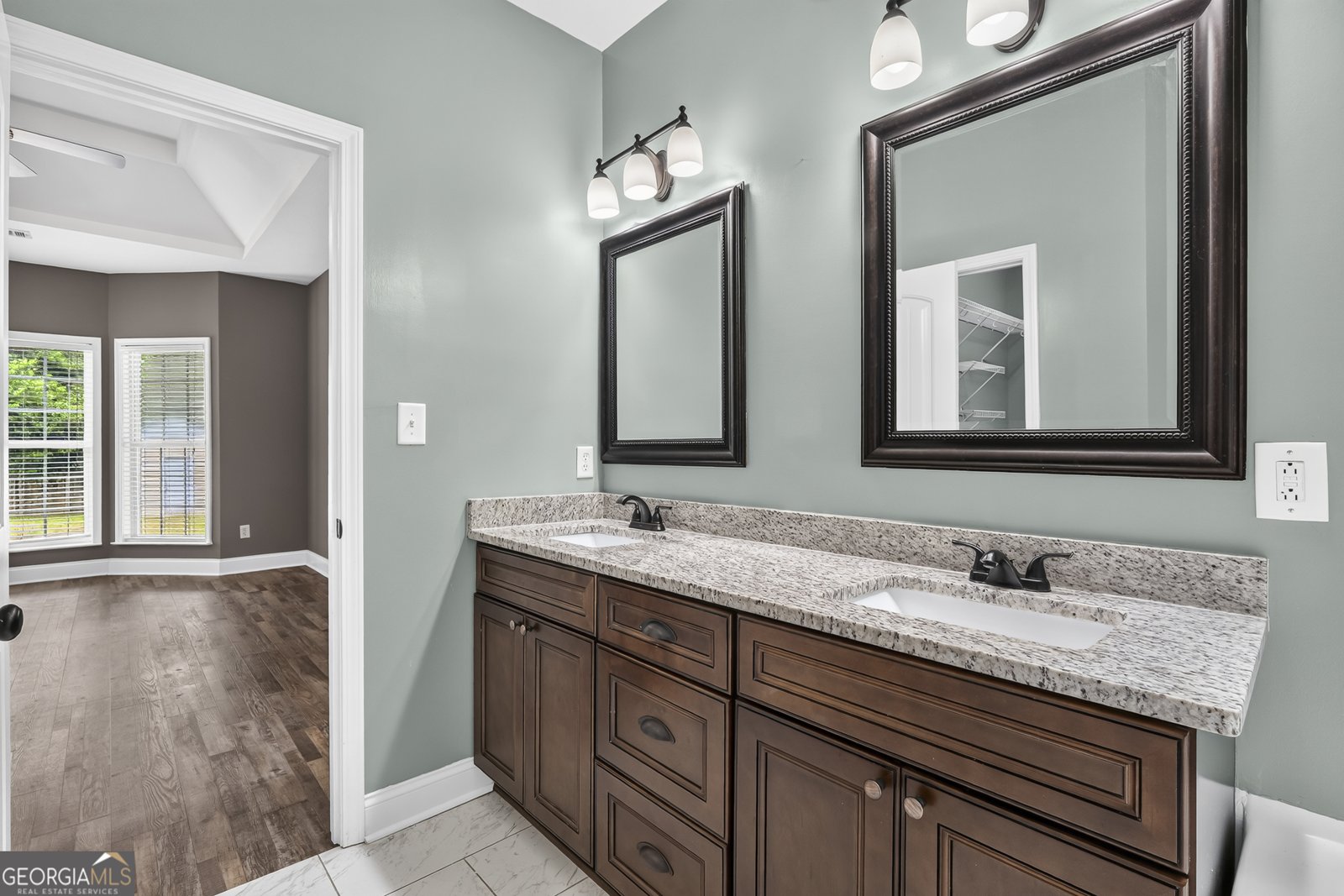 420 Southland Trail Byron - Photo 41