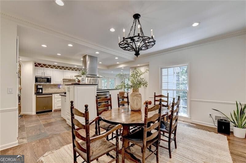 585 Cambridge Way Sandy Springs - Photo 15