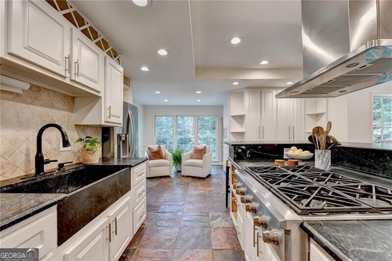 585 Cambridge Way Sandy Springs - Photo 20