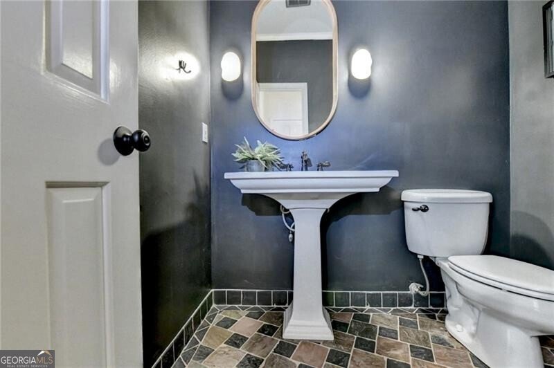 585 Cambridge Way Sandy Springs - Photo 29
