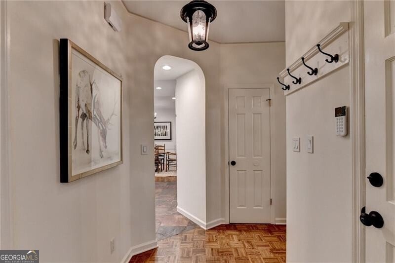 585 Cambridge Way Sandy Springs - Photo 37