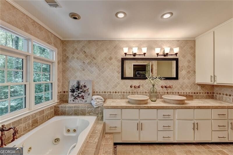 585 Cambridge Way Sandy Springs - Photo 42