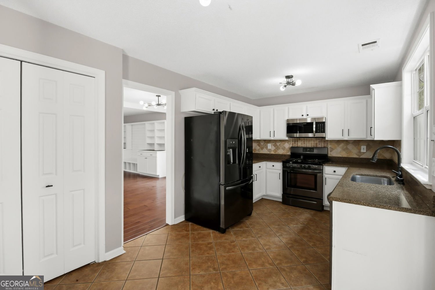 504 Stepney Court Marietta - Photo 9