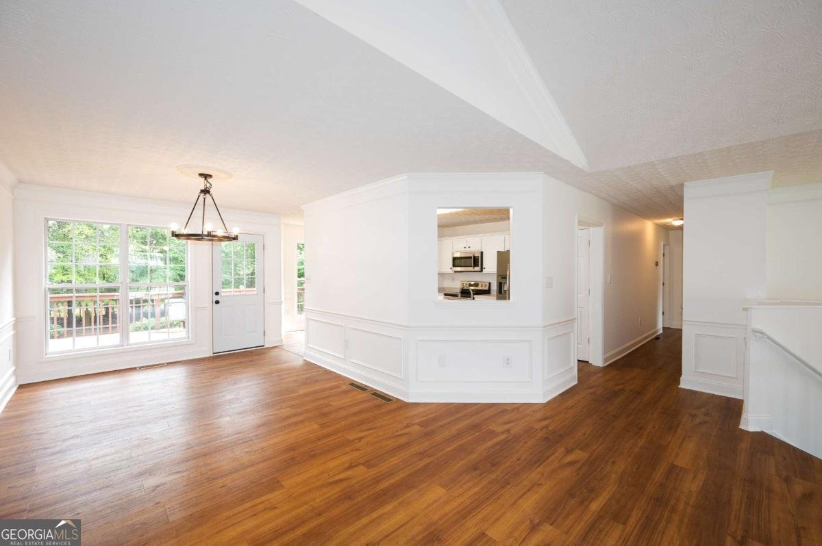 6532 Sundial Avenue Flowery Branch - Photo 6