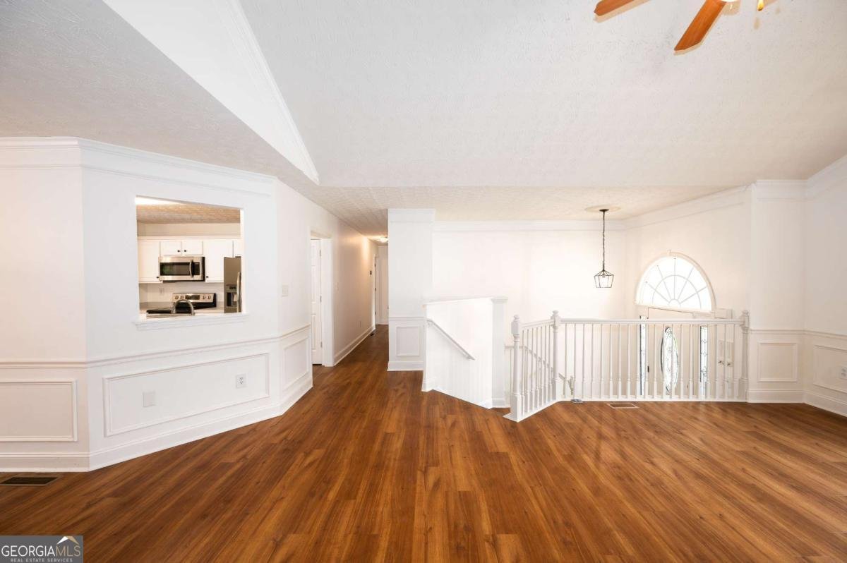 6532 Sundial Avenue Flowery Branch - Photo 7