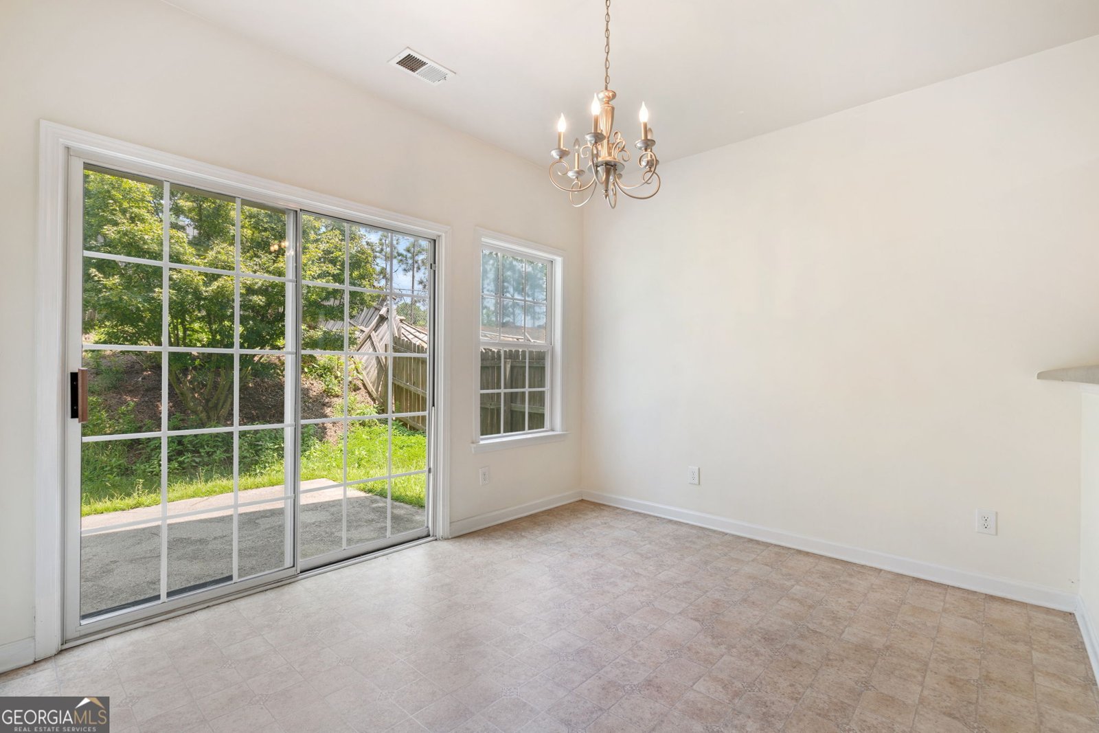 2660 Gatewater Court Cumming - Photo 10