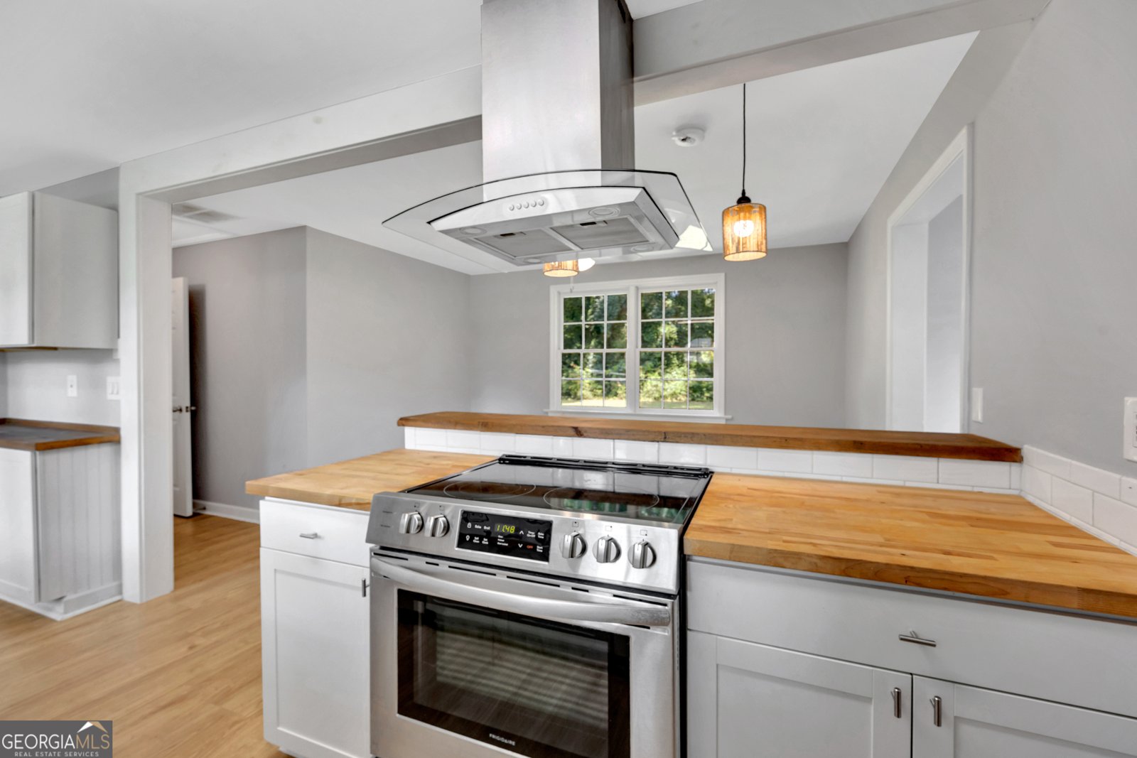 131 Johnson Street Newborn - Photo 10