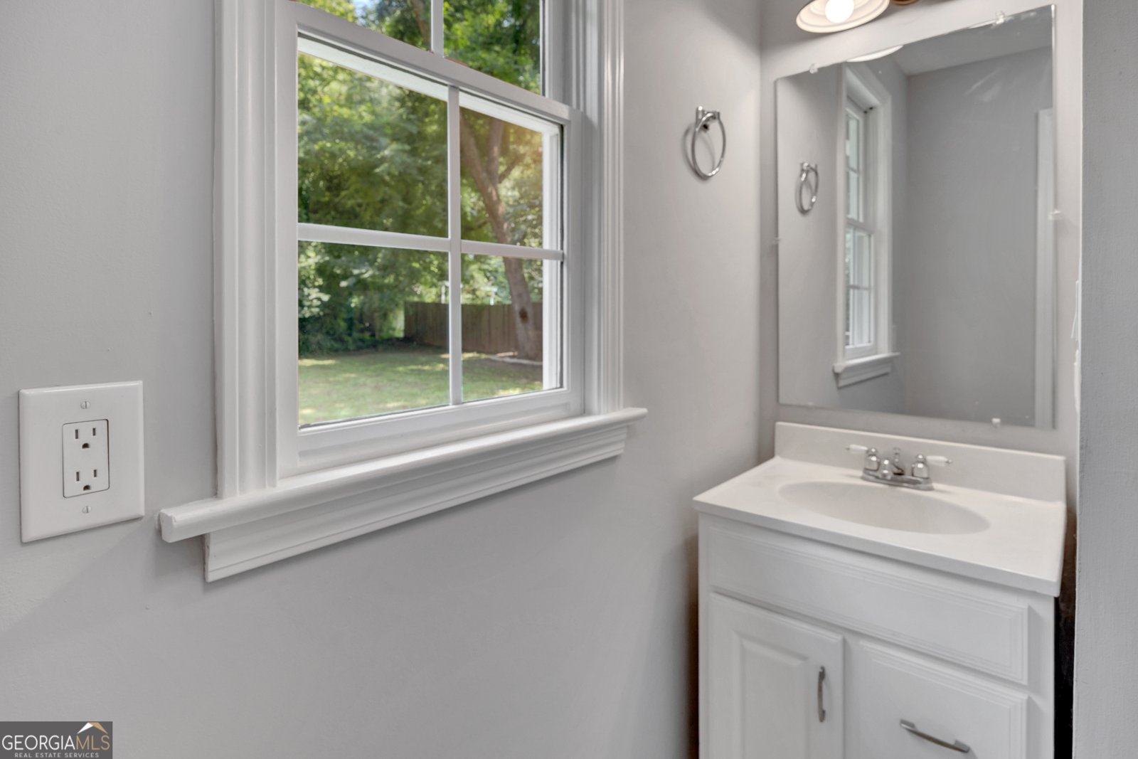 131 Johnson Street Newborn - Photo 19