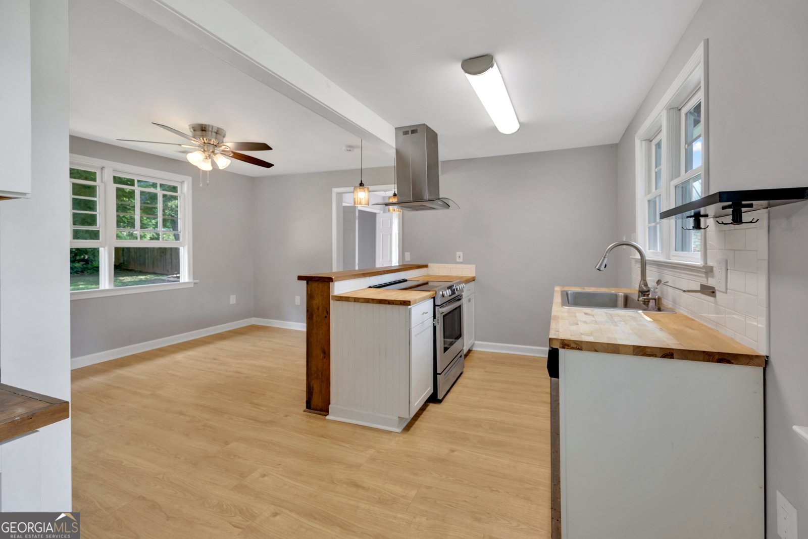131 Johnson Street Newborn - Photo 8