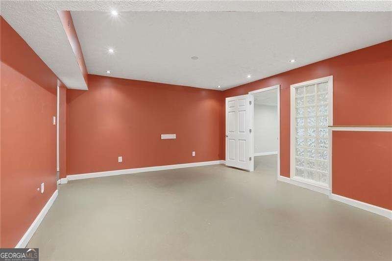694 Shore View Lithonia - Photo 31