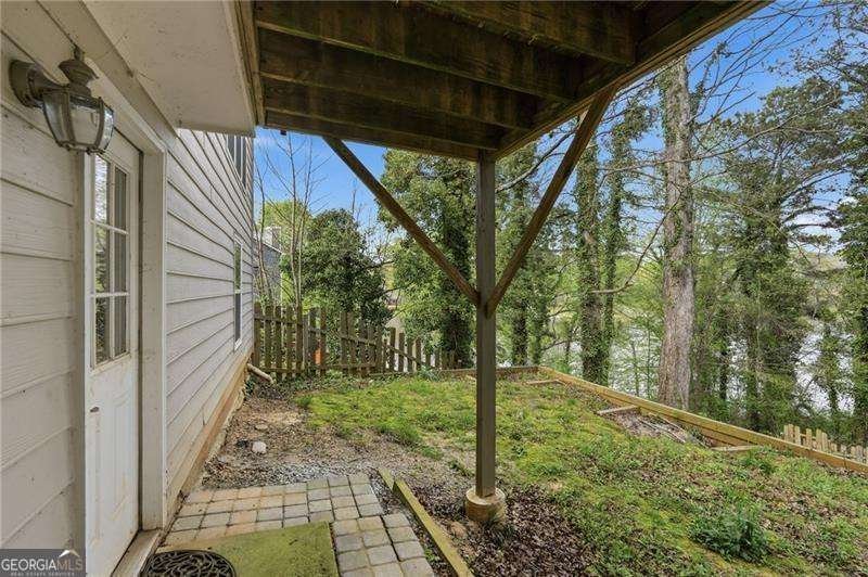 694 Shore View Lithonia - Photo 34