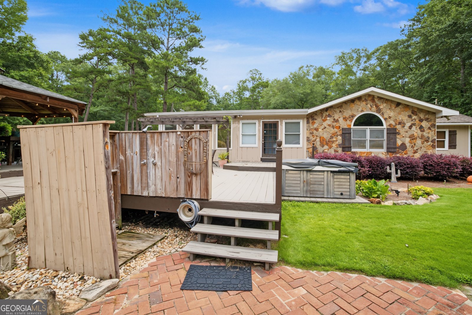 331 Clearwater Road Sharpsburg - Photo 45