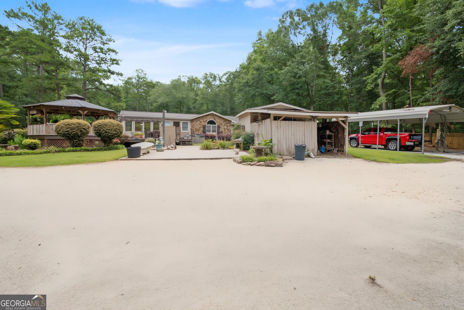 331 Clearwater Road Sharpsburg - Photo 52