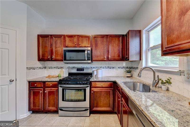 220 Nichols Drive Suwanee - Photo 26
