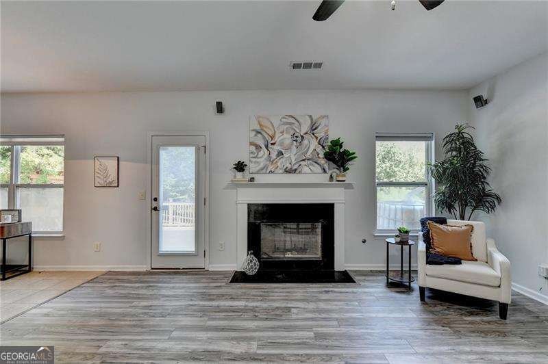 220 Nichols Drive Suwanee - Photo 32