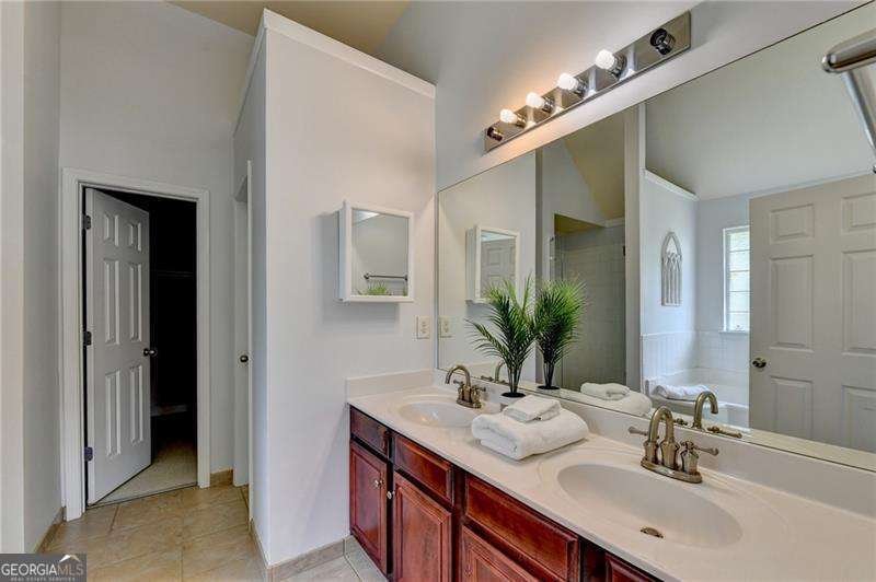 220 Nichols Drive Suwanee - Photo 42