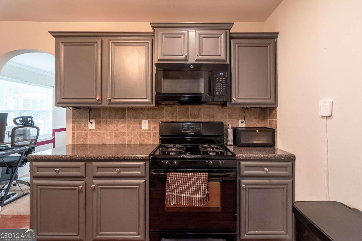 7377 Spoleto Loop Fairburn - Photo 11