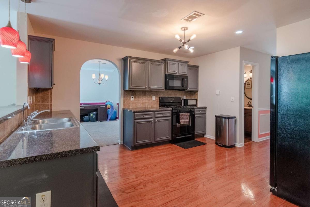 7377 Spoleto Loop Fairburn - Photo 12