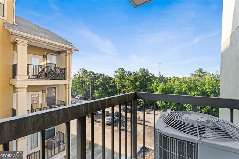 795 HAMMOND Drive Atlanta - Photo 13