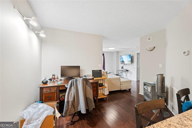 795 HAMMOND Drive Atlanta - Photo 9