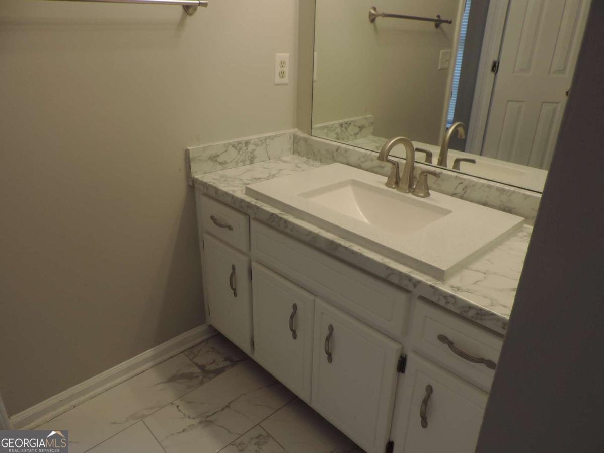 1504 Melody Ridge Court Conyers - Photo 10